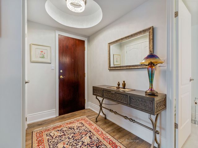 721 - 28 William Carson Cres