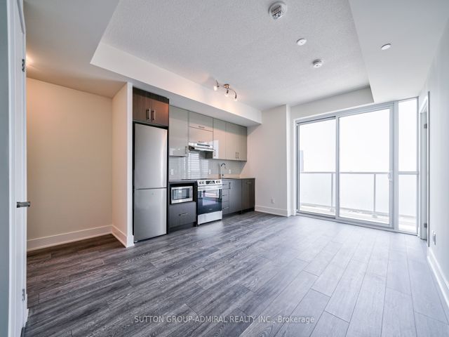 2115 - 188 Fairview Mall Dr