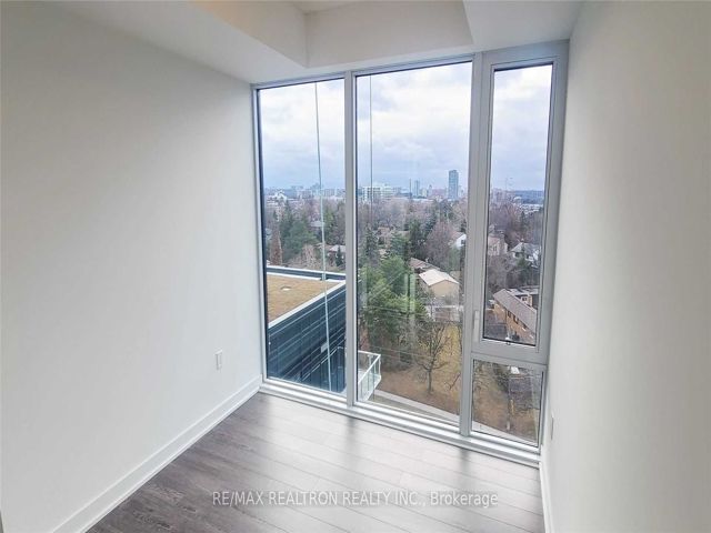 816 - 20 O'neill Rd