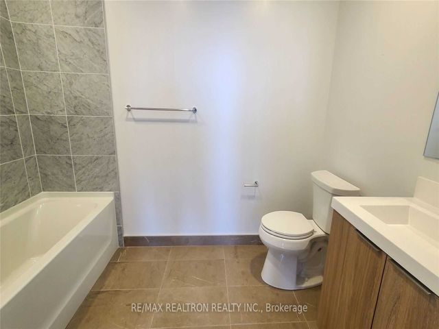 816 - 20 O'neill Rd