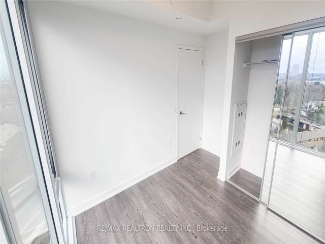 816 - 20 O'neill Rd