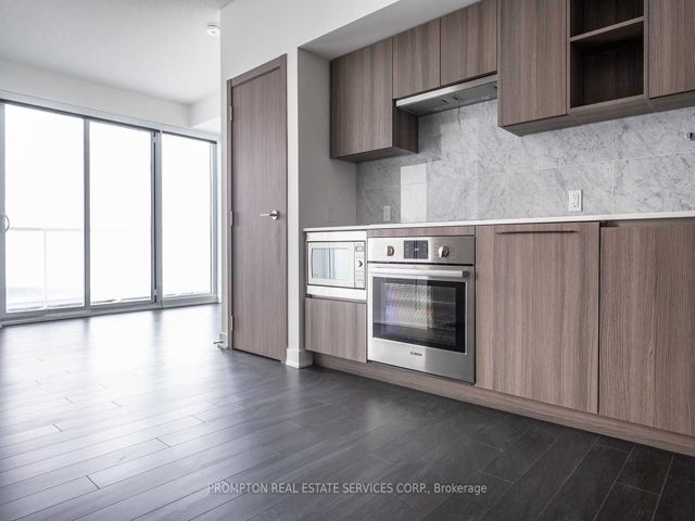 4316 - 17 Bathurst St