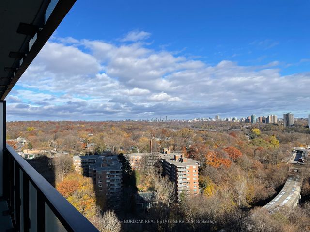 1406 - 575 Bloor St E
