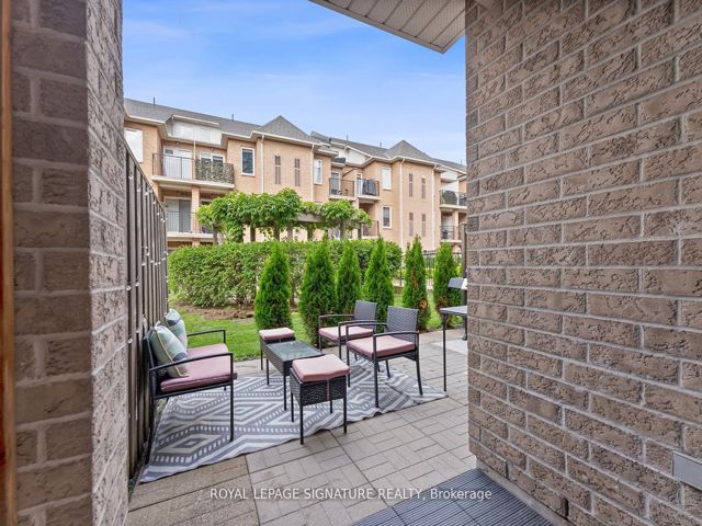 101 - 6 Brian Peck Cres