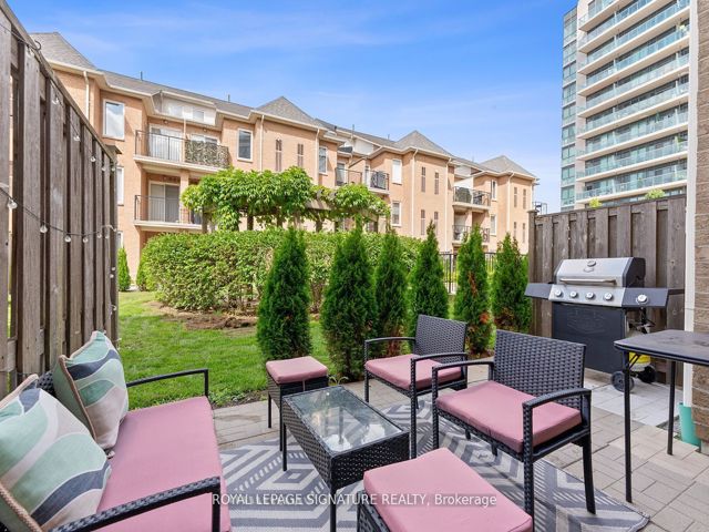 101 - 6 Brian Peck Cres