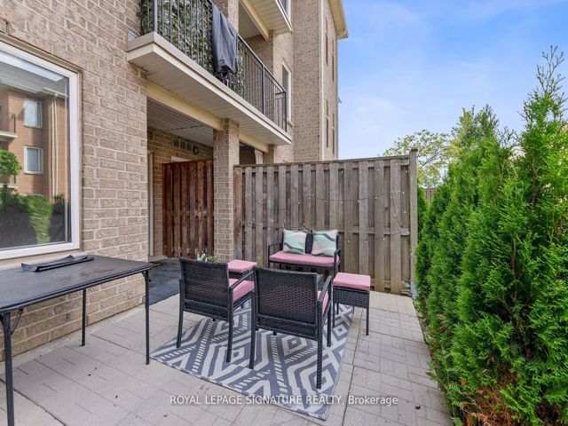 101 - 6 Brian Peck Cres