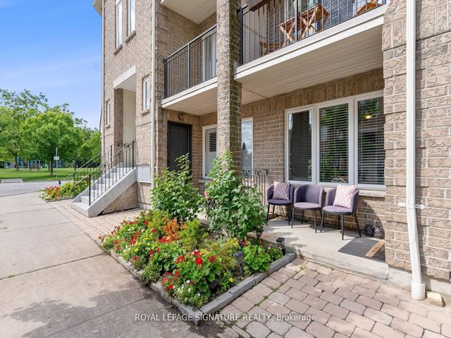 101 - 6 Brian Peck Cres