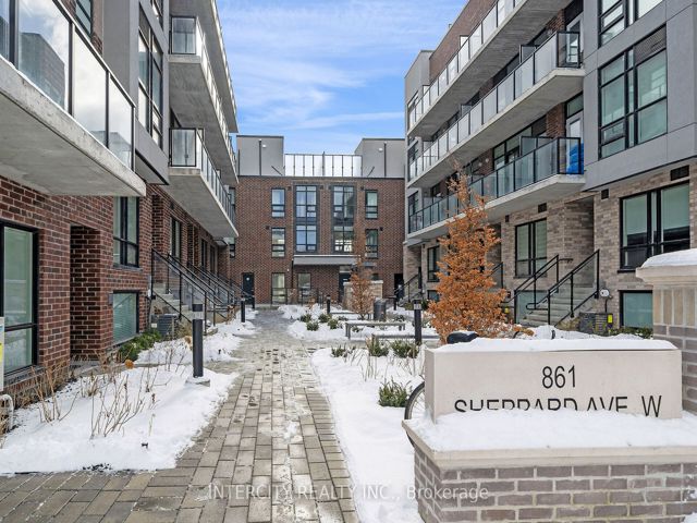 46 - 861 Sheppard Ave W