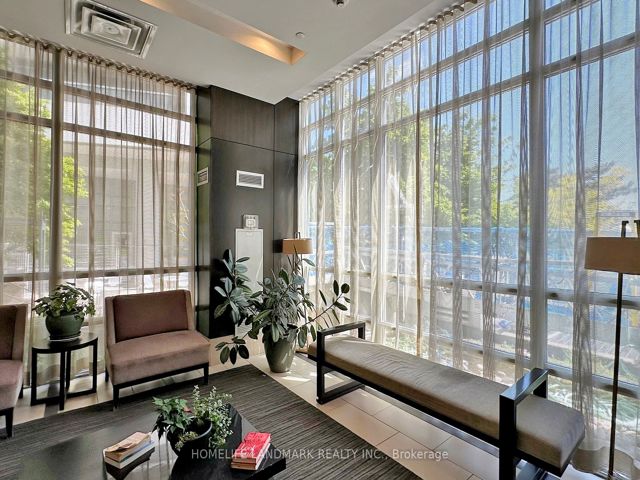 506 - 30 Herons Hill Way