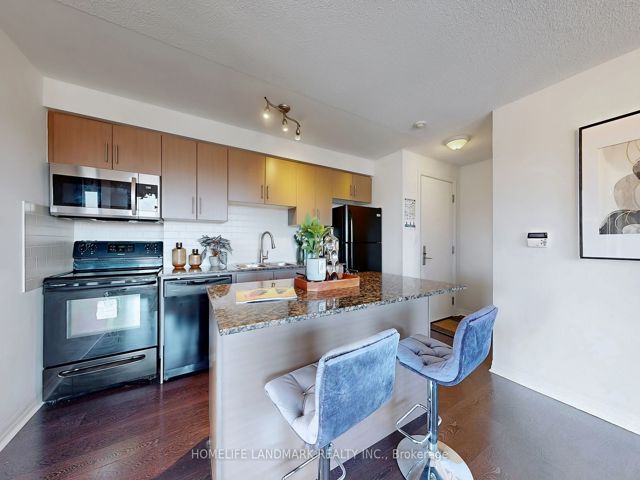 506 - 30 Herons Hill Way