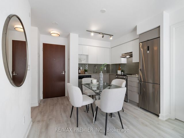303 - 120 Varna Dr