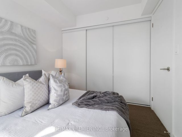 303 - 120 Varna Dr