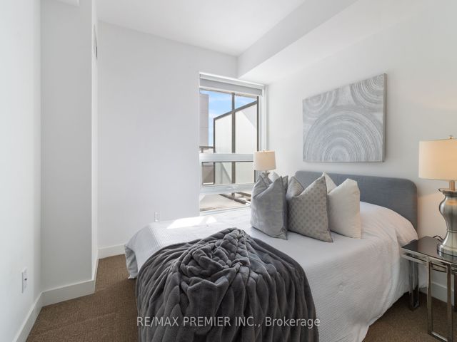 303 - 120 Varna Dr