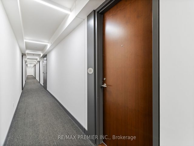 303 - 120 Varna Dr