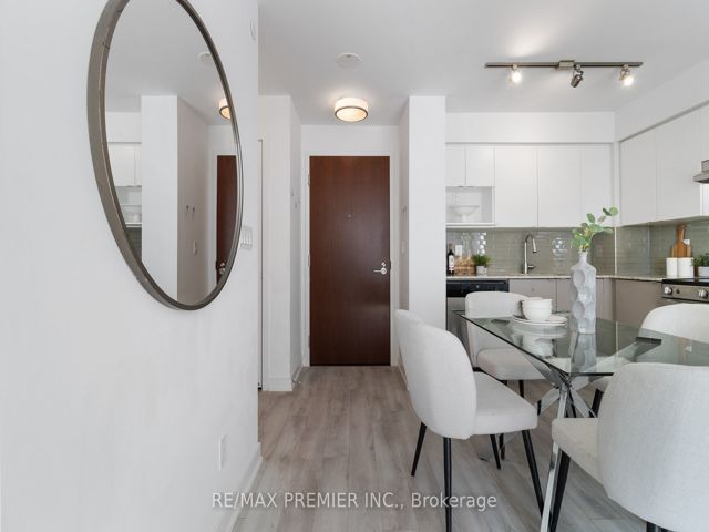 303 - 120 Varna Dr