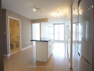 317 - 151 Dan Leckie Way