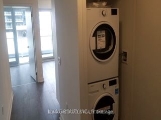 811 - 20 O'neill Rd