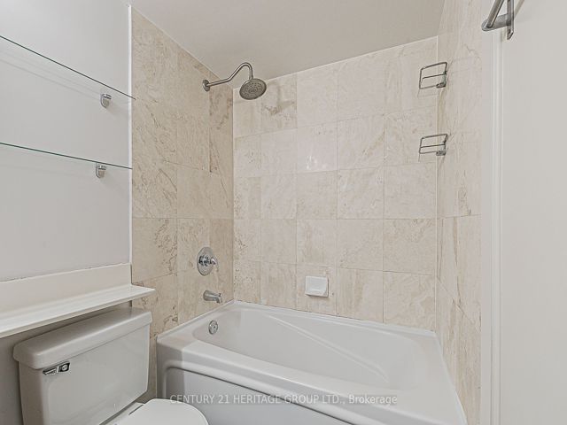 407 - 55 Harrison Garden Blvd S