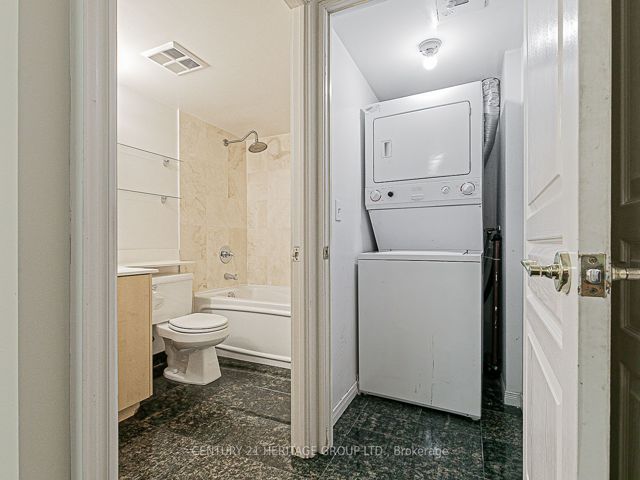 407 - 55 Harrison Garden Blvd S