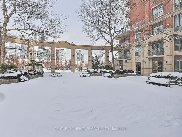 407 - 55 Harrison Garden Blvd S