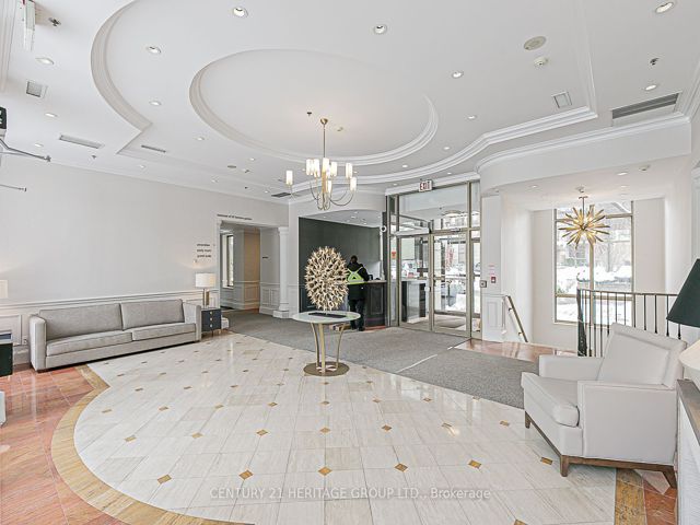 407 - 55 Harrison Garden Blvd S