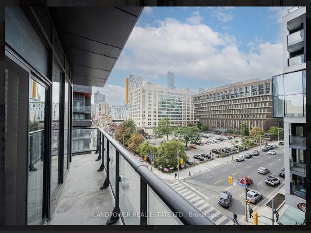 510 - 181 Dundas St E