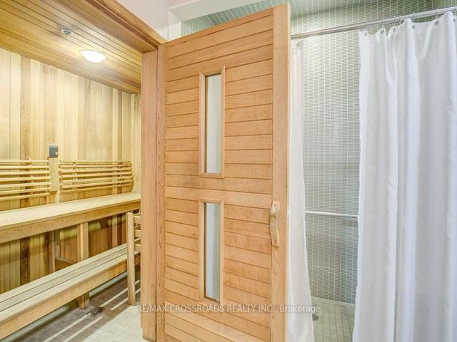 1702 - 2015 Sheppard Ave E