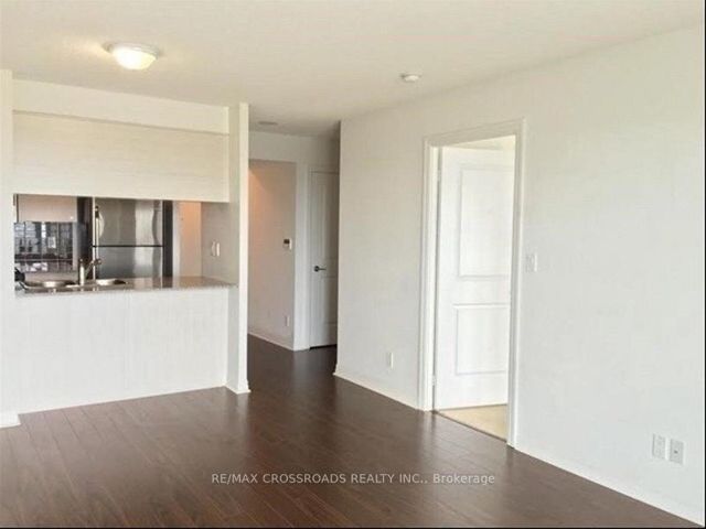 1702 - 2015 Sheppard Ave E
