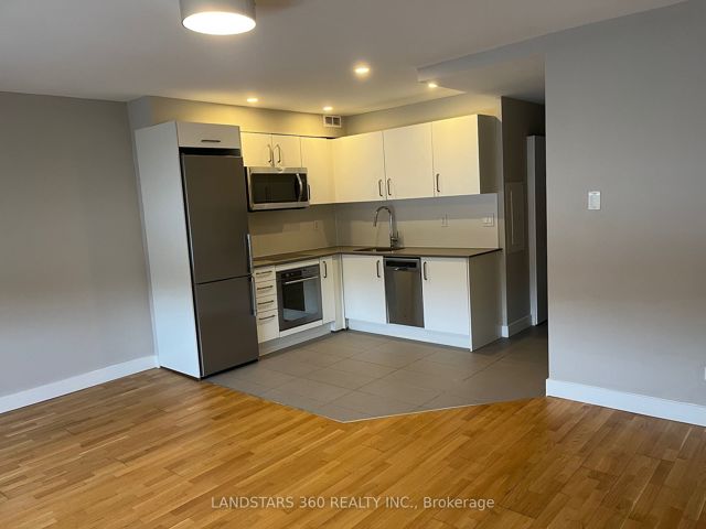 105 - 111 Lawton Blvd