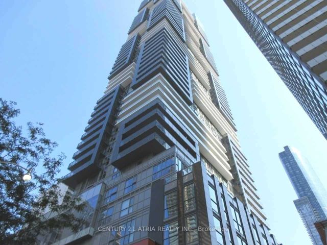 2512 - 7 Grenville St