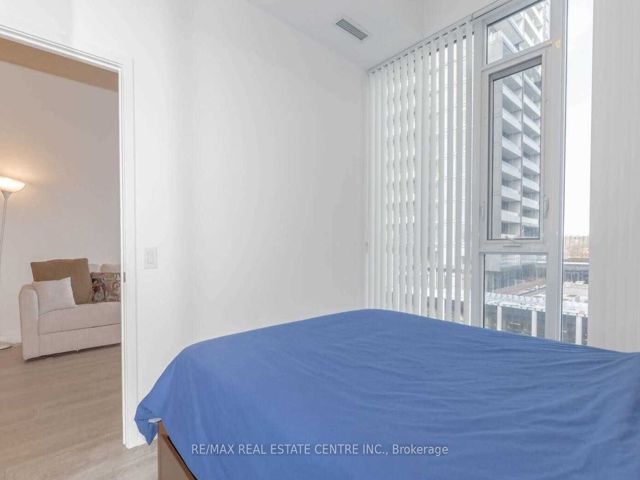613 - 20 Tubman Ave