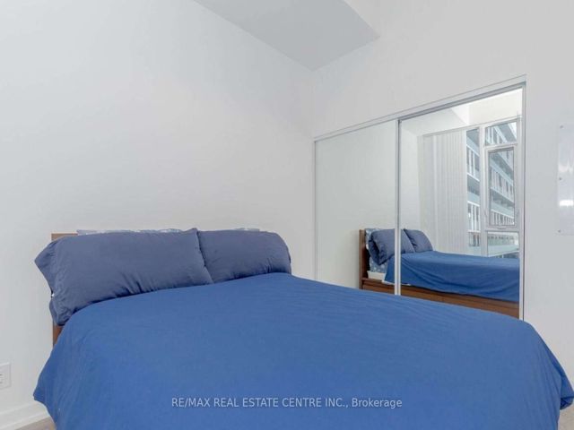 613 - 20 Tubman Ave
