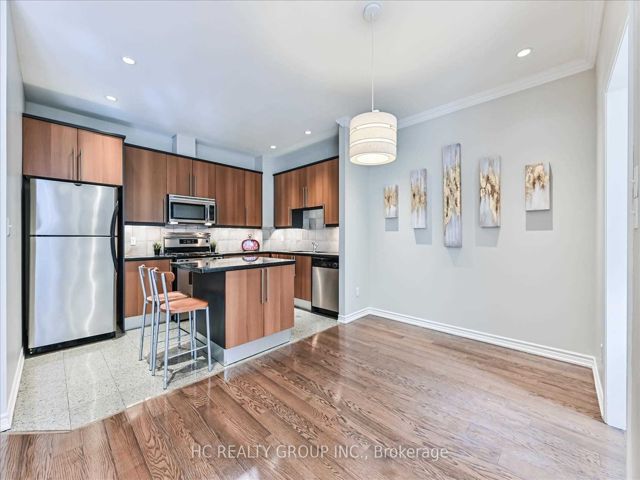 315 - 11 Everson Dr