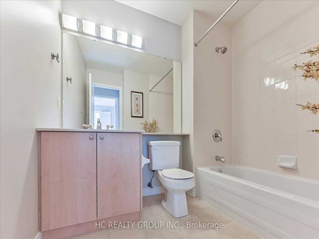 315 - 11 Everson Dr