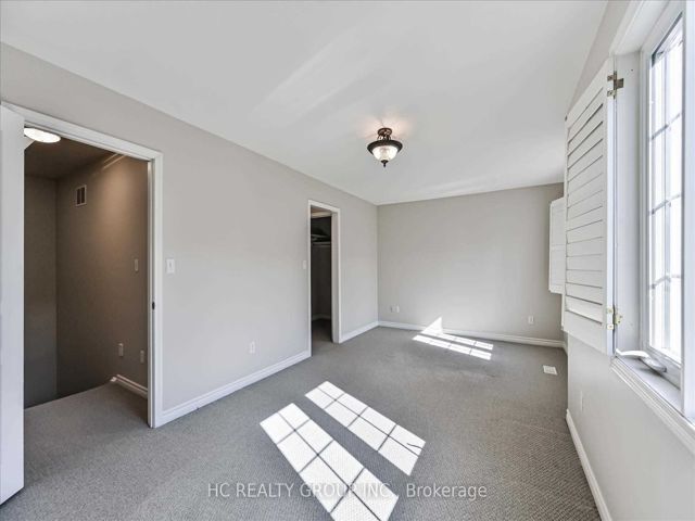 315 - 11 Everson Dr