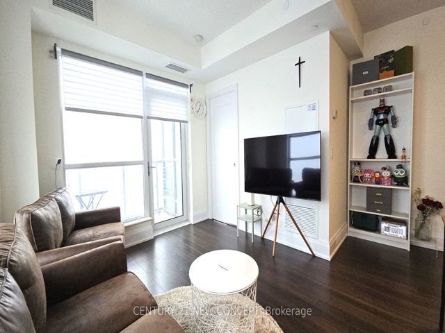 1306 - 120 HARRISON GARDENS Blvd