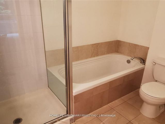 307 - 18 William Carson Cres