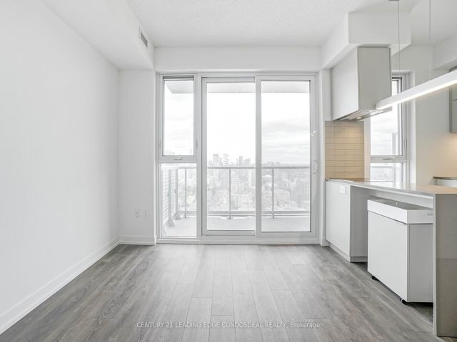 2911 - 15 Lower Jarvis St