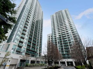 202 - 18 Harrison Garden Blvd