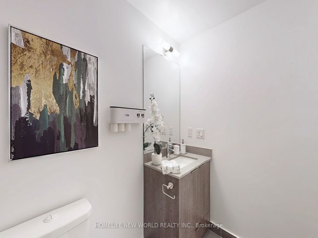 402 - 38 Forest Manor Rd