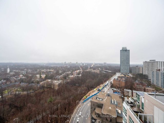 1808 - 395 Bloor St E