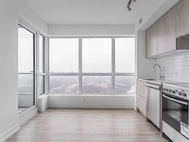 1808 - 395 Bloor St E