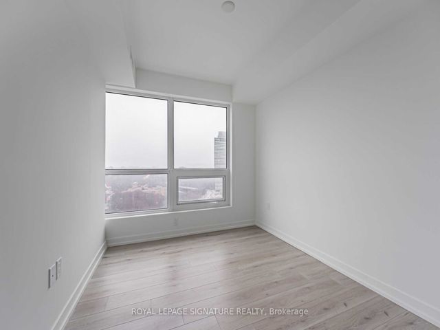 1808 - 395 Bloor St E