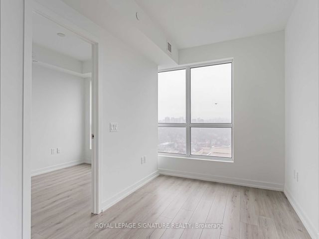 1808 - 395 Bloor St E