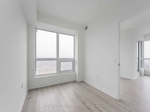 1808 - 395 Bloor St E