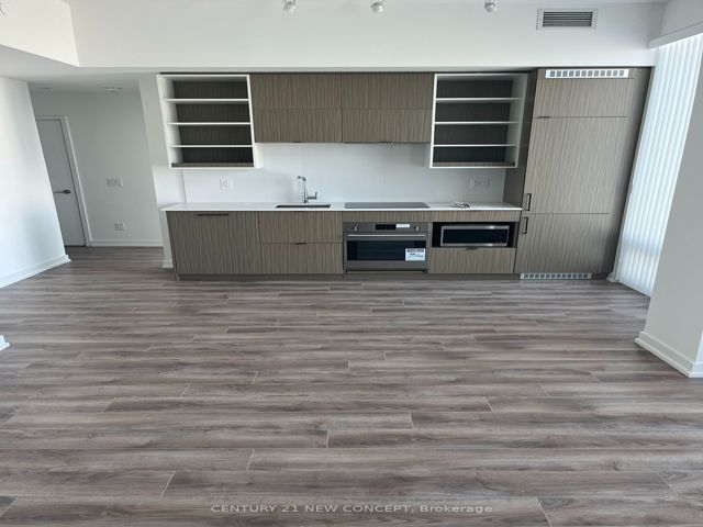 1202 - 20 Edward St