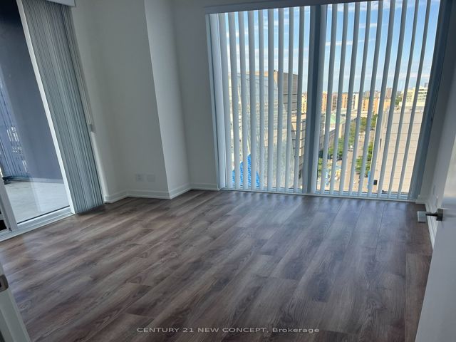 1202 - 20 Edward St