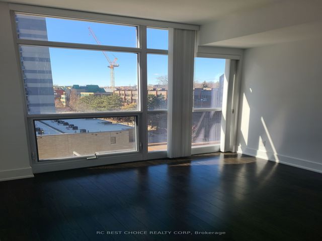 405 - 170 Avenue Rd