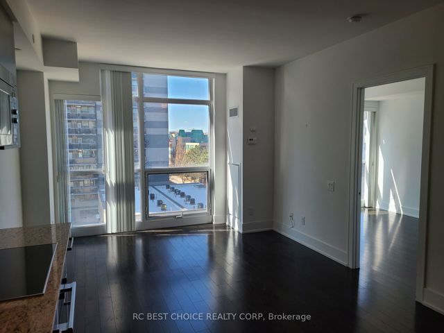 405 - 170 Avenue Rd