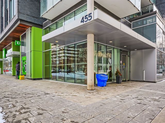 N315 - 455 Front St E